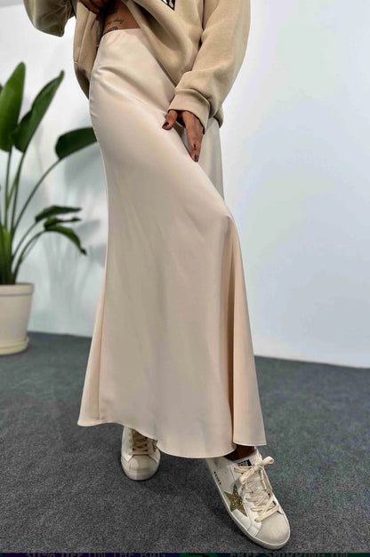 Satin Pearly Skirt